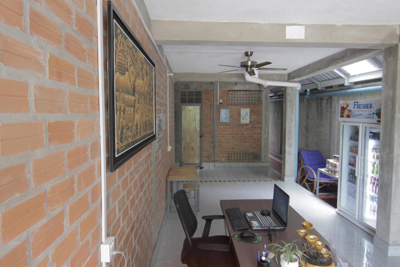 Sevenstars Hostel Sihanoukville Kültér fotó